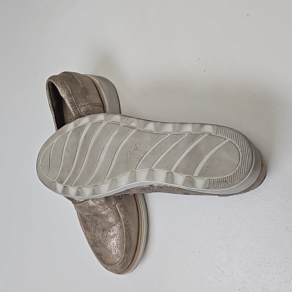 Collections by Clarks - Picture 5 of 8